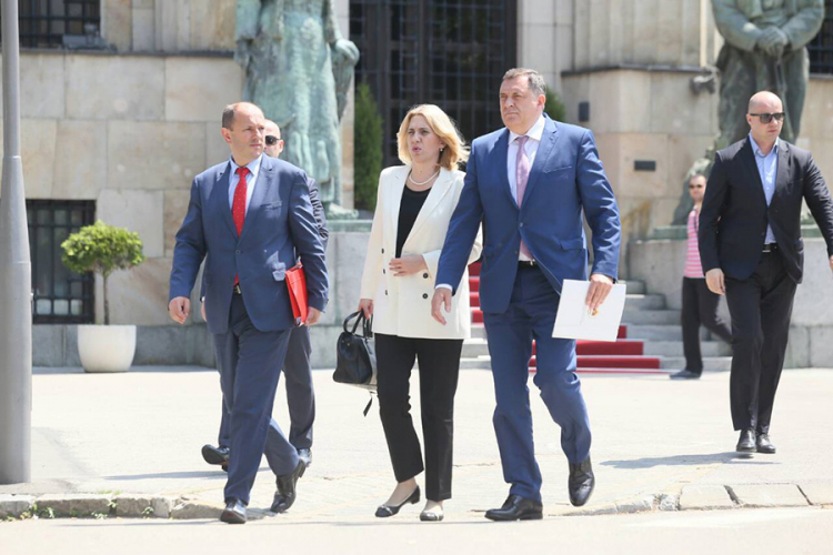 Potvrđeno: Cvijanovićeva kandidat za predsjednika RS, Dodik za Predsjedništvo