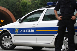 Dvoje povrijeđeno na Braču, na kupanju se utopio muškarac