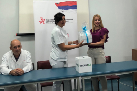 "Tropic" i "Moj market" uručili donaciju Klinici za ginekologiju i ...