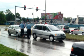 Klizavi kolovozi: Dva udesa u Banjaluci
