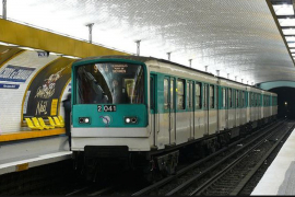 Dječaku rođenom u metrou besplatan prevoz do 25. godine