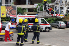Maloljetnice se napile na gradilištu, spasavali ih vatrogasci