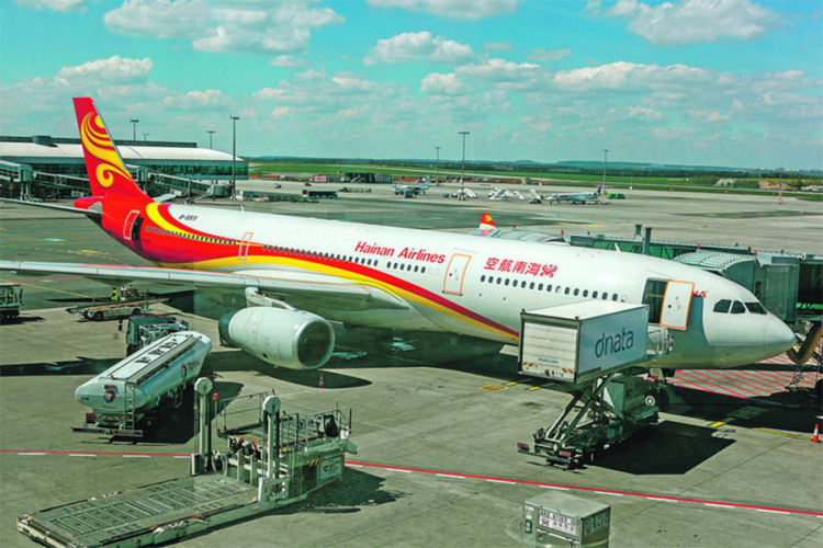 Otkazan let Beograd-Peking, pokvario se avion