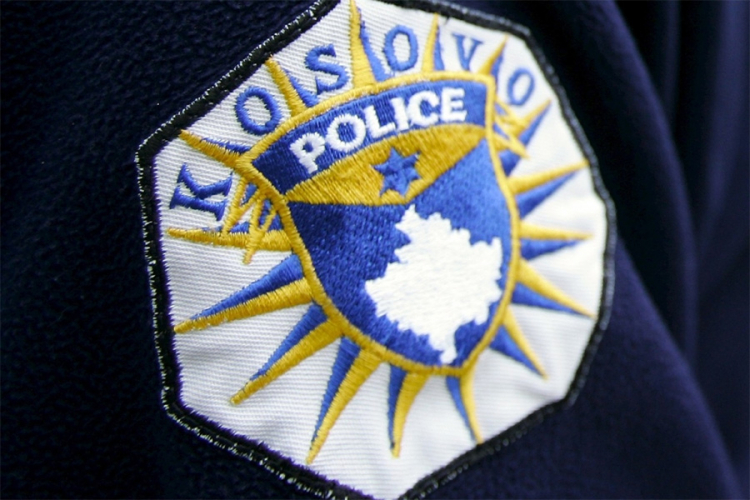 Novi incident: Albanci vrijeđali srpsku djecu, polomili vrata
