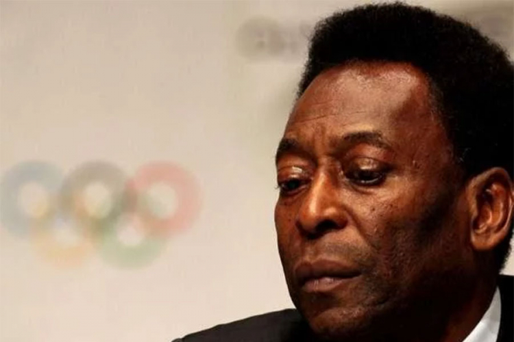 Pele: Nismo tim, Nejmar ne može sam da osvoji Mundijal