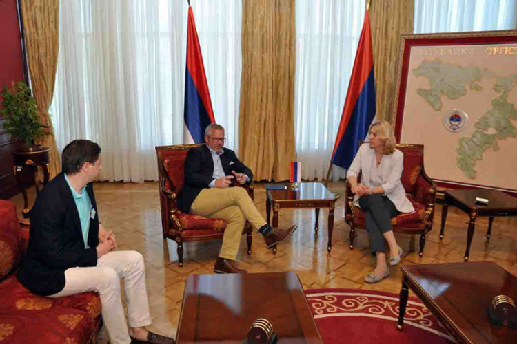 Cvijanovićeva sa američkim stručnjacima iz oblasti političkih kampanja