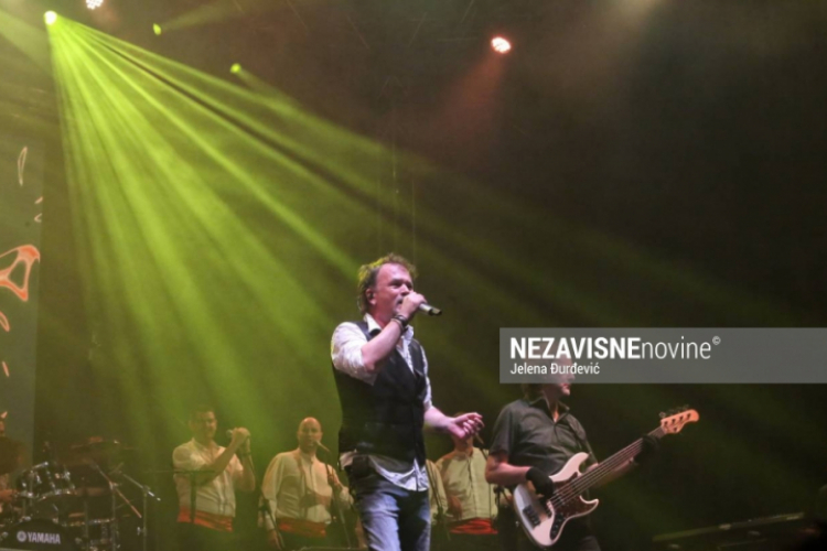 Gibonni nakon koncerta u Banjaluci za "Nezavisne": Rutina i ljubav ne smiju ići zajedno