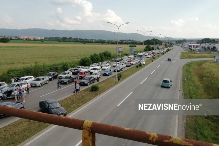 Završeni protesti na kojima su građani pokazali nezadovoljstvo zbog cijena goriva