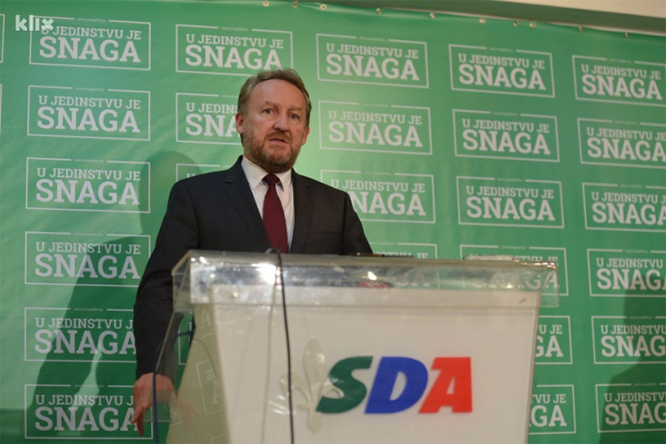 SDA traži da se ograniči rast cijena goriva i opravdava bunt građana