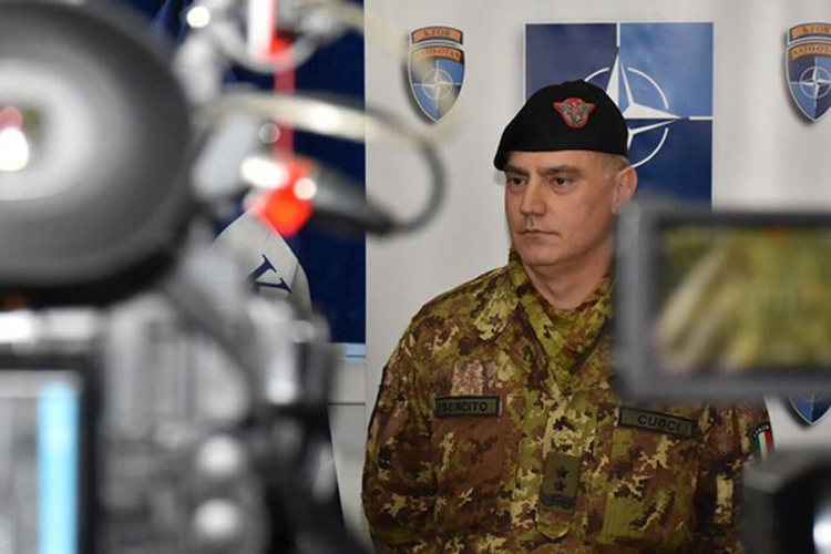Kuoči: Potrebno bar 10 godina da se formira kosovska vojska