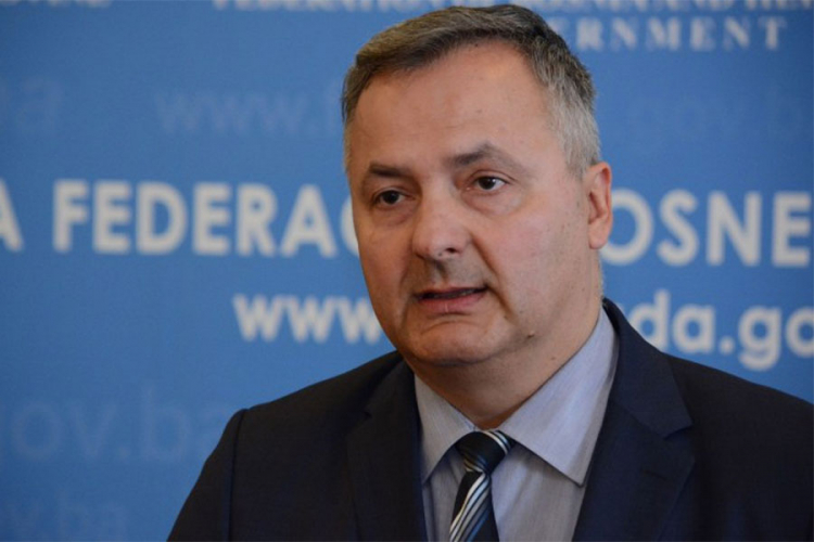 Vujanović: Od sutra smanjenje cijena goriva