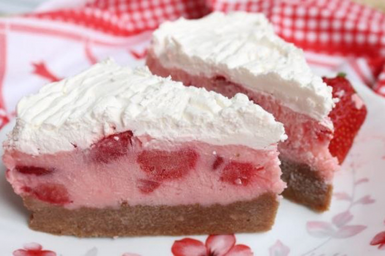 Torta s jagodama
