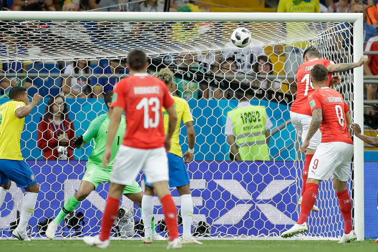 Hrabrim Švajcarcima bod protiv Brazila