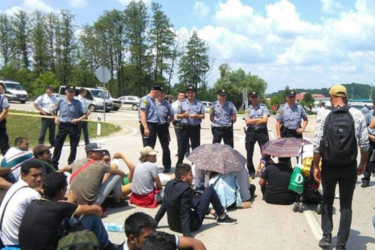 Migranti pristali da se vrate u Veliku Kladušu
