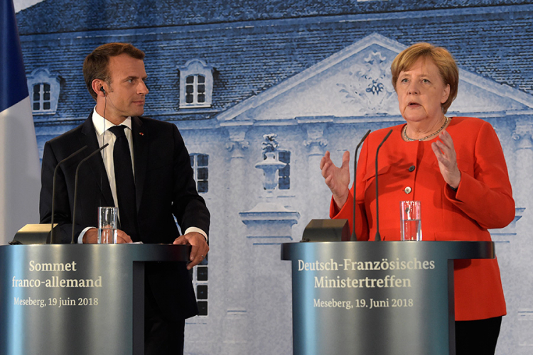 Merkel odbacila tvrdnju da kriminal raste zbog migranata