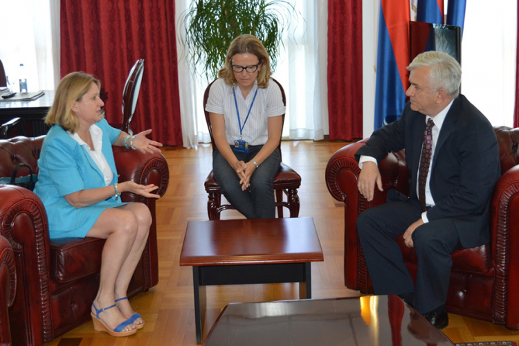 Čubrilović: Narodna skupština nesmetano obavlja ustavnu nadležnost