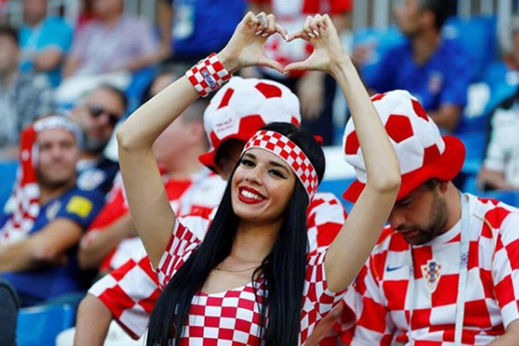 Seksi Hrvatica ponovo oduševila navijače "vatrenih"