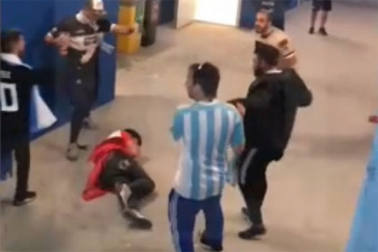 Argentinci pretukli navijača Hrvatske