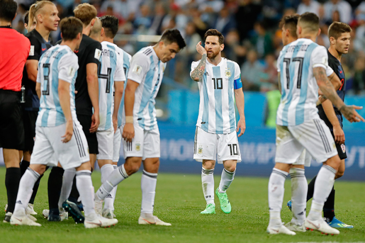 Argentinci minutom šutnje sahranili Mesija i saigrače