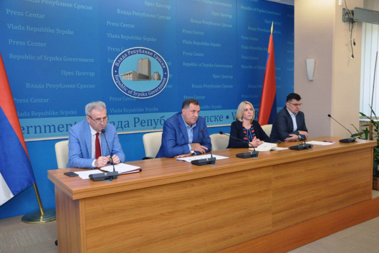 Cvijanovićeva najavila povećanje najniže plate za 12,5 odsto