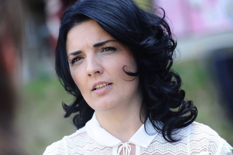 Supruga Olivera Ivanovića zaposlena u Vladi Srbije