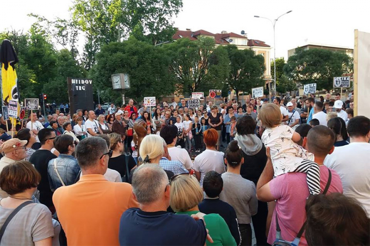Traži se pravda za Davida na Trgu Krajine