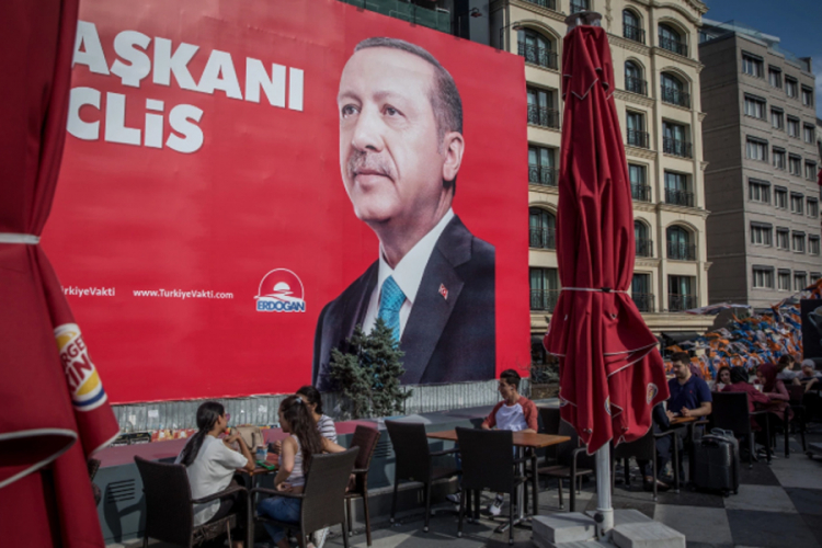 CNN: Šta Erdoanov reizbor znači za Tursku i svijet?