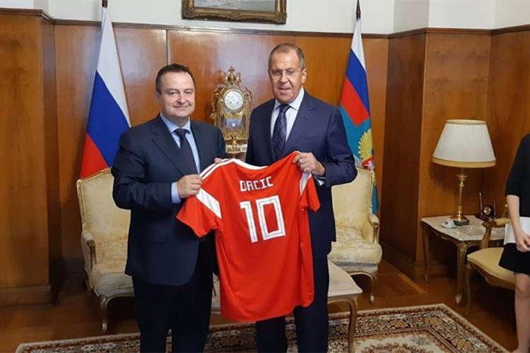 Kako je Lavrov utješio Dačića poslije poraza Srbije od Brazila