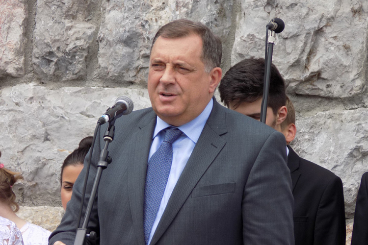 Dodik: Srbi da se okupe oko Republike Srpske i Srbije