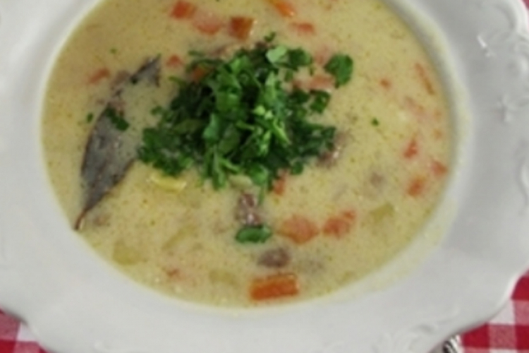 Teleća čorba