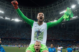 Drastična kazna za HNS, opomena Subašiću zbog majice