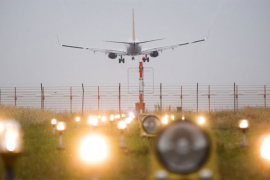 Zatvoren aerodrom u Hanoveru, vrelina oštetila pistu