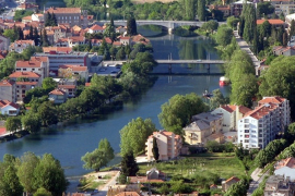 Pomoć porodicama umrlih boraca