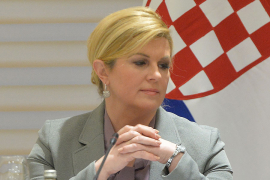 Grabar-Kitarović: Bojim se da svi dižu ruke od BiH