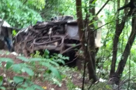 Autobus sletio u klisuru, poginule najmanje 33 osobe