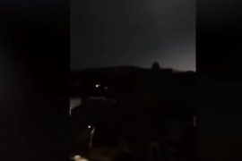 Snimila trenutak kada je munja udarila u njen telefon