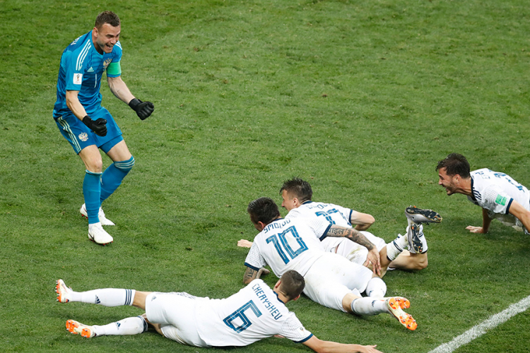 Akinfejev odveo Ruse u četvrtfinale