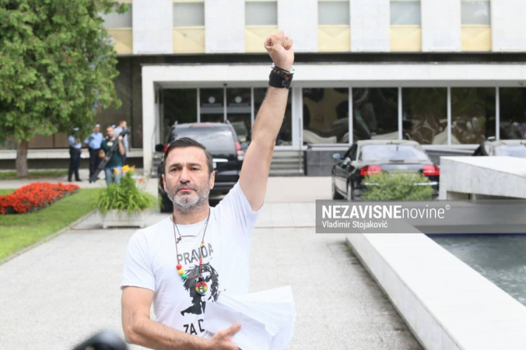 Dragičević: Tužilaštvo da do 15:30 časova proglasi slučaj ubistvom