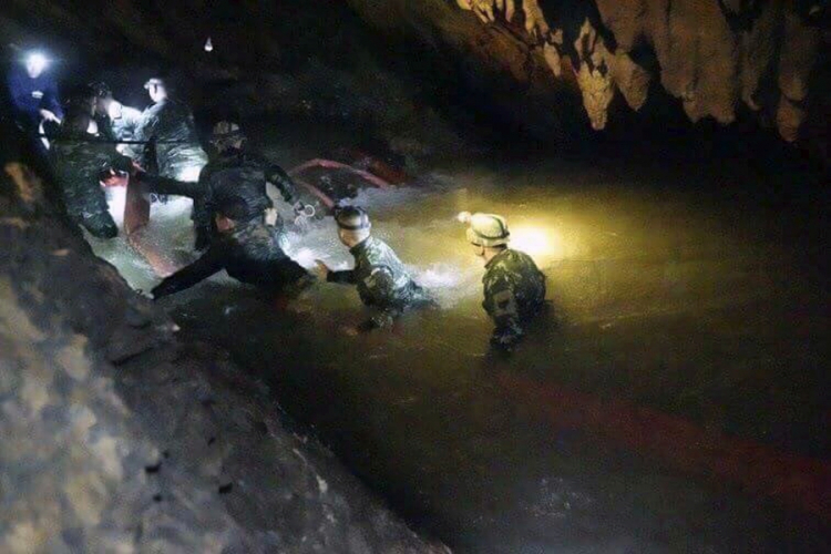 Dječaci devet dana nakon nestanka pronađeni i daju znakove života