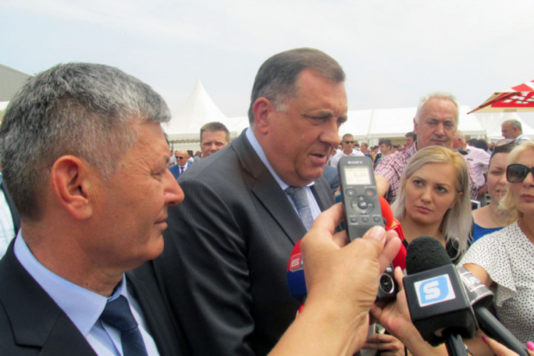Dodik: Za vlast Srpske prioriteti u Semberiji su drinski nasip i auto-put