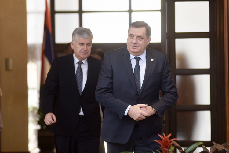 Dodik: Nerealni bošnjački zahtjevi o raspodjeli sredstava za auto-puteve