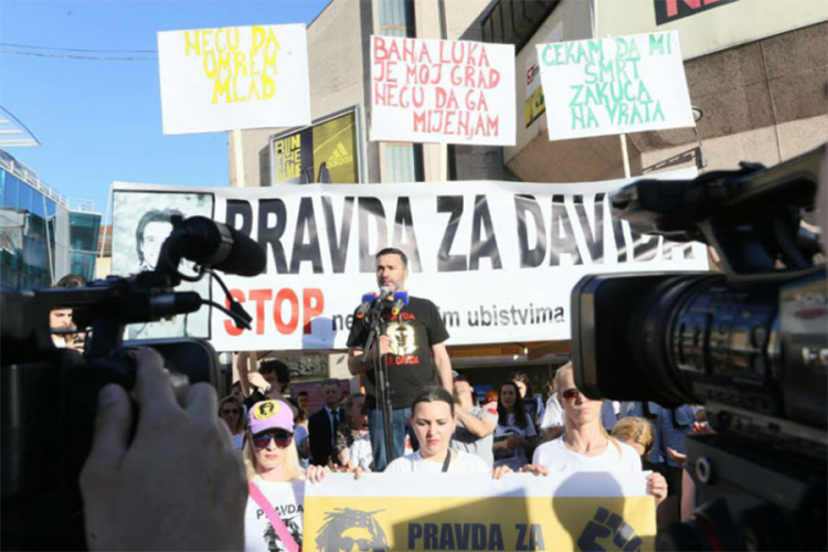 "Pravda za Davida" 100. dan na Trgu Krajine