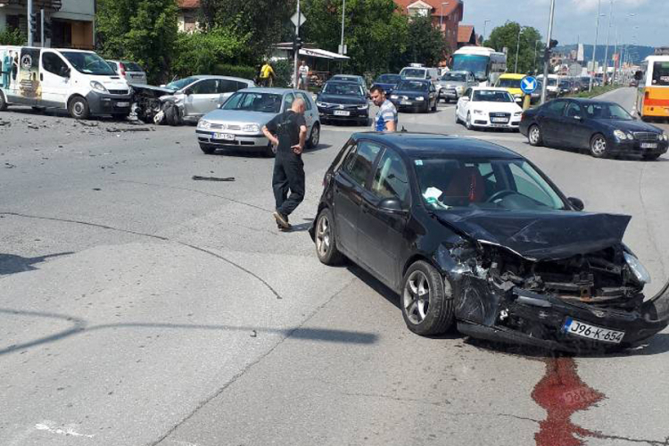 Sudar više vozila u Banjaluci
