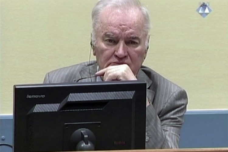 Mladić: Lažni sud osudio me “na pravdi Boga” što sam branio narod