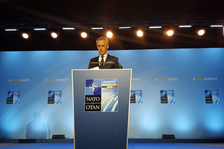 NATO pozvao Makedoniju u članstvo