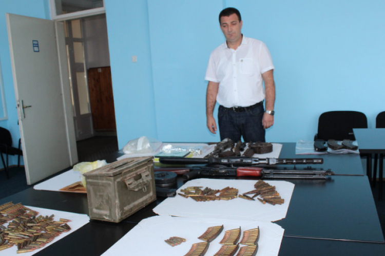 U Goraždu zaplijenjeni droga, automatske puške, mitraljez i 440 komada municije