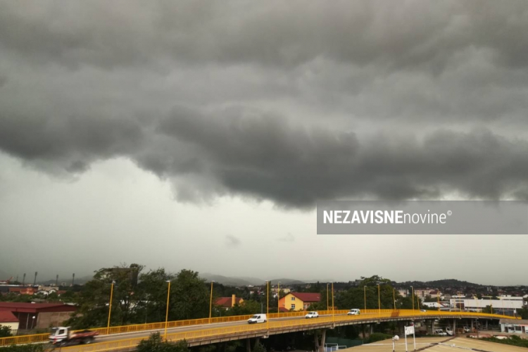 Zastrašujući prizori nad Banjalukom