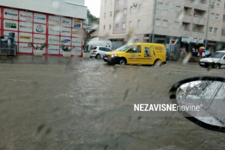 Žuti meteoalarm za BiH, očekuju se pljuskovi sa grmljavinom