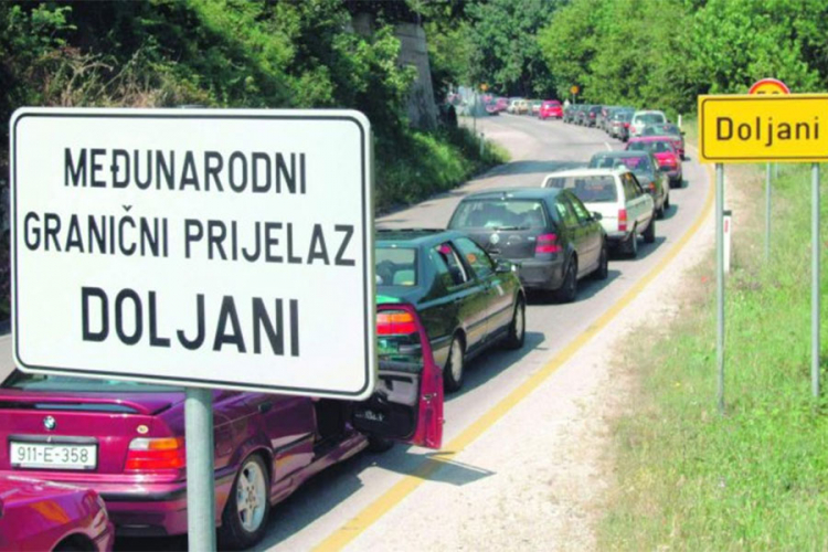 Pojačan promet vozila na izlazu iz BiH