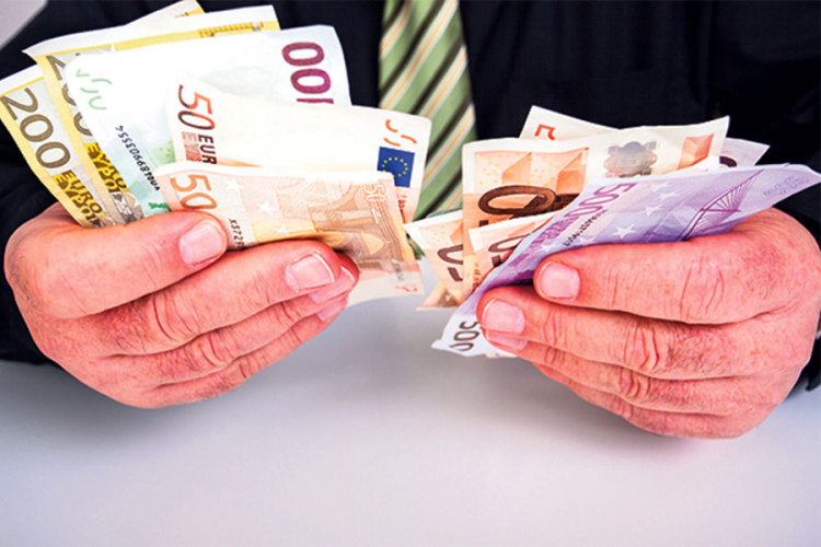 Rade na Balkanu, prosječna plata im 5.600 €